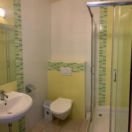 Oda ve Kahvaltı Tündérszikla Panzió 3*