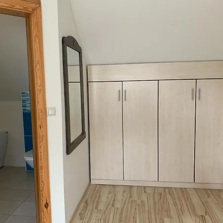 Tuenderszikla Panzio Bed & Breakfast *