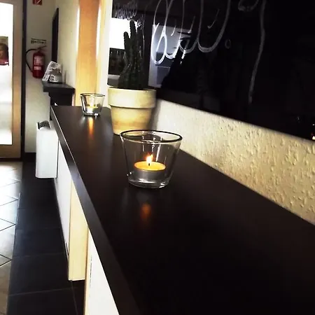 Tuenderszikla Panzio Bed & Breakfast Pilisjaszfalu