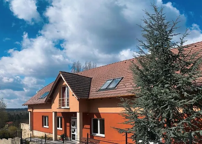 Bed & Breakfast Tündérszikla Panzió