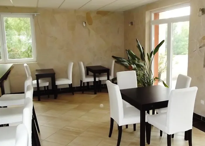 Tündérszikla Panzió Bed & Breakfast Pilisjaszfalu